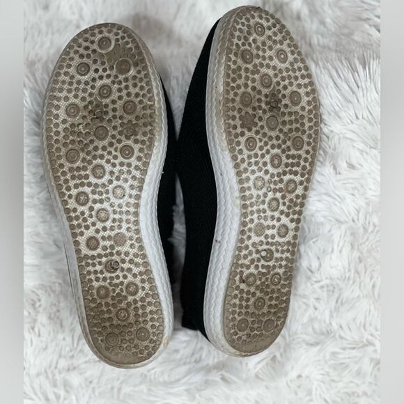 Tommy Bahama Black Slip On Knit Sneakers Memory Foam Loafers Womens Size 7.5 - Picture 6 of 8